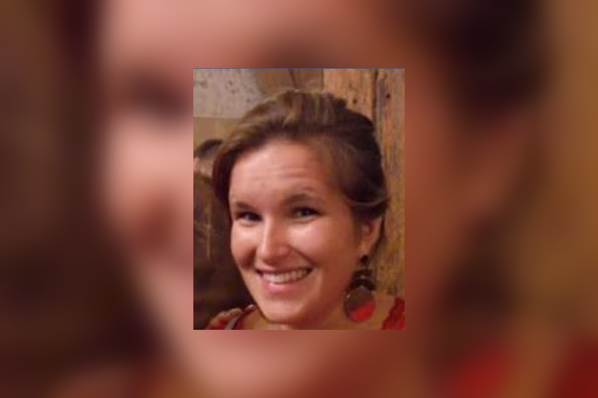 You are currently viewing Anne Leclerc